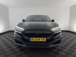 Ford Mustang Mach-E Mach-E RWD 75 kWh (3-Fase) (INCL-BTW) Aut. *LUXURY-LEATHER | FULL-LED | DAB | DIGI-COCKPIT | KEYL...