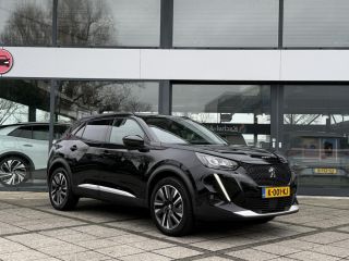 Peugeot e-2008 EV Allure 50 kWh | Navi | Camera | 3D Cockpit