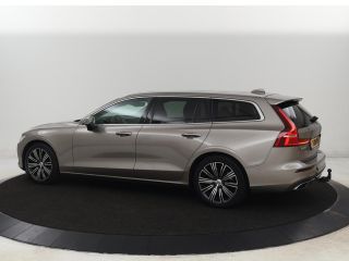 Volvo  V60 2.0 B4 Inscription | Trekhaak | Leder | Stoel & stuurverwarming | Camera | Adaptive cruise | Carp...