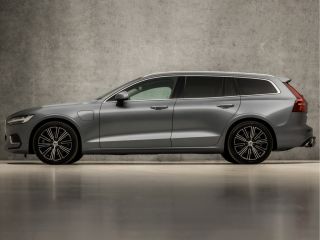 Volvo  V60 2.0 T6 Recharge AWD Sport 390Pk Automaat (APPLE CARPLAY, GROOT NAVI, CAMERA, KEYLESS, SPORTSTOELE...