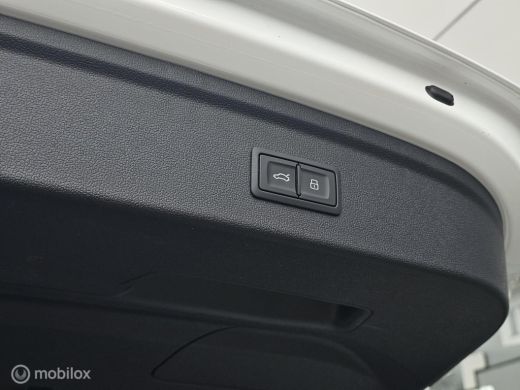 Audi A3 Sportback 45 TFSI e S edition Competition Pano/RS Seats/3x S-line ActivLease financial lease