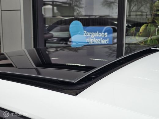 Audi A3 Sportback 45 TFSI e S edition Competition Pano/RS Seats/3x S-line ActivLease financial lease