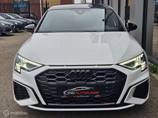 Audi A3 Sportback 45 TFSI e S edition Competition Pano/RS Seats/3x S-line ActivLease financial lease