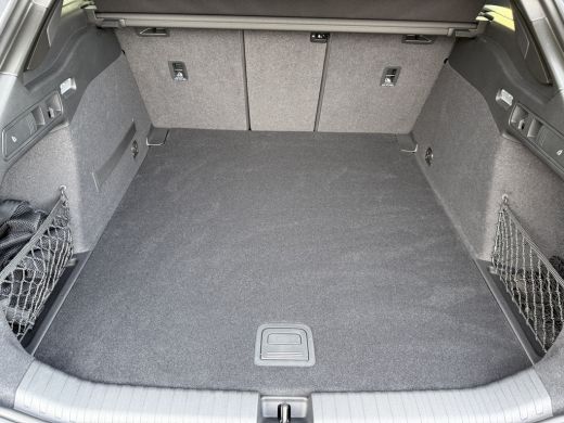 Audi A6 Avant e-tron Avant e-tron S edition performance 100 kWh ActivLease financial lease