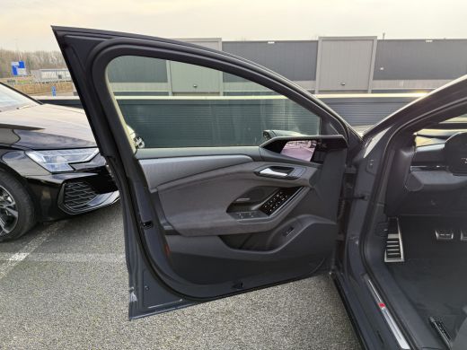 Audi A6 Avant e-tron Avant e-tron S edition performance 100 kWh ActivLease financial lease