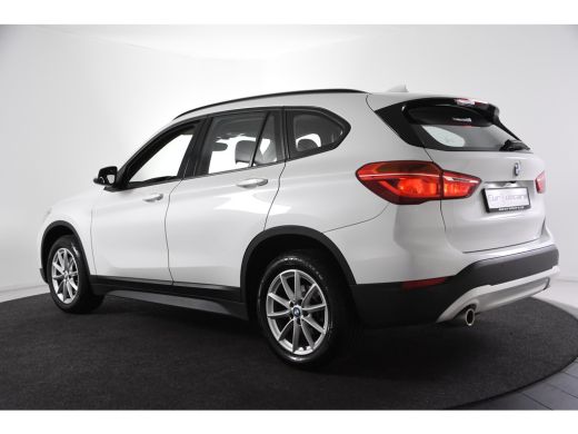 BMW X1 sDrive18i *1ste Eigenaar*Leer*Navigatie*Stoelverwarming* ActivLease financial lease