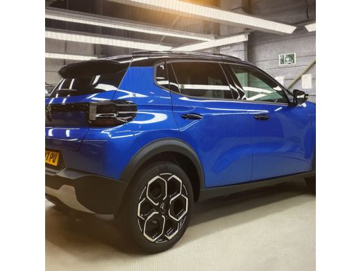 Citroën &euml;-C3 Max 113pk 44 kWh | 11 kW lader | Achteruitrijcamera | Afwijkende dakkleur ActivLease financial lease