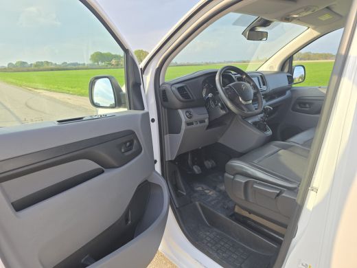 Citroën Jumpy 2.0 BlueHDI L2 H1 - 120 Pk - Euro 6 - ParkeerCamera - Navi - Airco - Cruise Control ActivLease financial lease