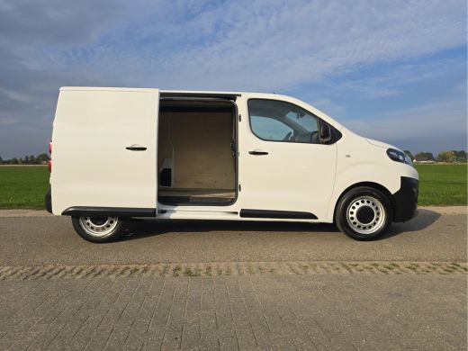 Citroën Jumpy 2.0 BlueHDI L2 H1 - 120 Pk - Euro 6 - ParkeerCamera - Navi - Airco - Cruise Control ActivLease financial lease