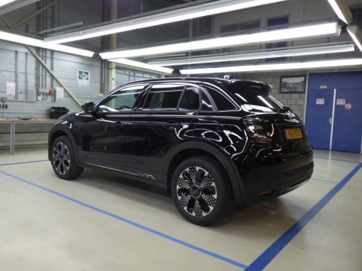 Fiat 600 1.2 Hybrid La Prima 8 Jaar Garantie! | Vol-Leder | Massage | Adaptive Cruise | Elektr. Achterklep... ActivLease financial lease