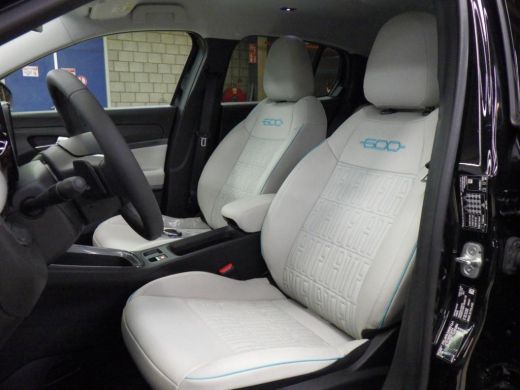 Fiat 600 1.2 Hybrid La Prima 8 Jaar Garantie! | Vol-Leder | Massage | Adaptive Cruise | Elektr. Achterklep... ActivLease financial lease
