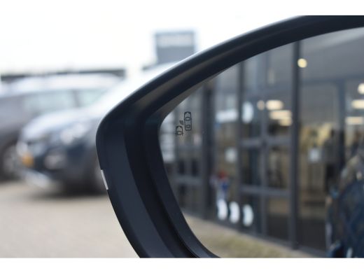 Fiat 600 La Prima 54 kWh 8 Jaar Garantie! | Vol-Leder | Massage | Adaptive Cruise | Elektr. Stoelen | Elek... ActivLease financial lease