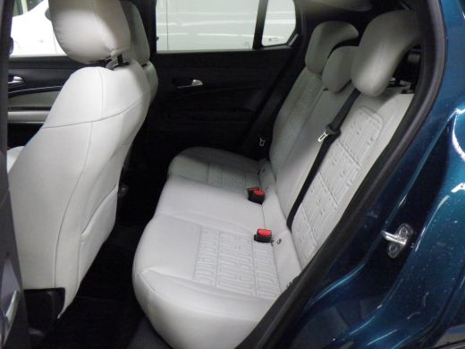 Fiat 600 La Prima 54 kWh 8 Jaar Garantie! | Vol-Leder | Massage | Adaptive Cruise | Elektr. Stoelen | Elek... ActivLease financial lease