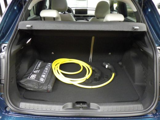 Fiat 600 La Prima 54 kWh 8 Jaar Garantie! | Vol-Leder | Massage | Adaptive Cruise | Elektr. Stoelen | Elek... ActivLease financial lease