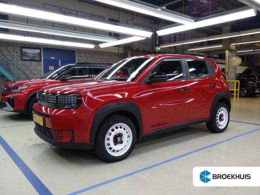 Fiat Grande Panda RED 11kW 44 kWh Nieuw!! | Airco | Carplay | Cruise | Digitaal Dashboard | LED | Parkeersensoren A...