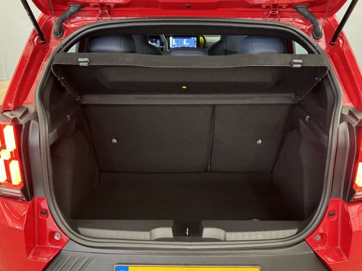 Fiat Grande Panda RED 11kW 44 kWh Nieuw!! | Airco | Carplay | Cruise | Digitaal Dashboard | LED | Parkeersensoren A... ActivLease financial lease