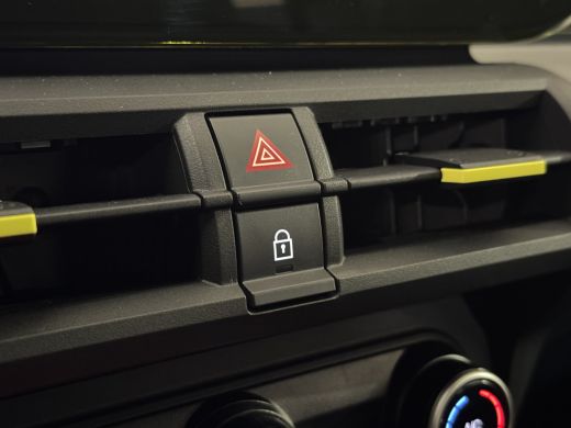 Fiat Grande Panda RED 11kW 44 kWh Nieuw!! | Airco | Carplay | Cruise | Digitaal Dashboard | LED | Parkeersensoren A... ActivLease financial lease