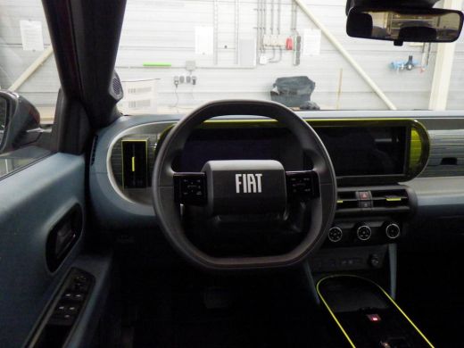 Fiat Grande Panda RED 11kW 44 kWh Nieuw!! | Airco | Carplay | Cruise | Digitaal Dashboard | LED | Parkeersensoren A... ActivLease financial lease