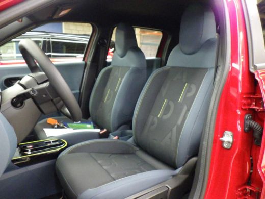 Fiat Grande Panda RED 11kW 44 kWh Nieuw!! | Airco | Carplay | Cruise | Digitaal Dashboard | LED | Parkeersensoren A... ActivLease financial lease