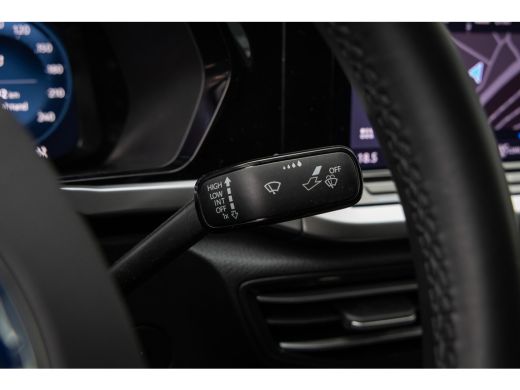 Ford Transit Connect 1.5 EcoBoost PHEV L2 Limited | Trekhaak | Camera | Cruise adaptief | Apple Carplay/Android Auto |... ActivLease financial lease