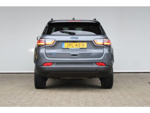 Jeep Compass 4xe 240 Plug-in Hybrid Electric Trailhawk | Achteruitrijcamera | Navigatiesysteem | Keyless entry... ActivLease financial lease