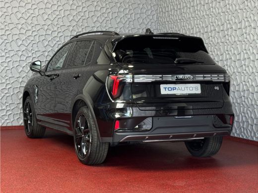 Lynk & Co 01 MORE 276PK 4 CYL NW MODEL FULL BLACK HARMAN KARDON LEDER PANO. 15'4 INCH NAVI 360.CAM 20''LMV ELE... ActivLease financial lease