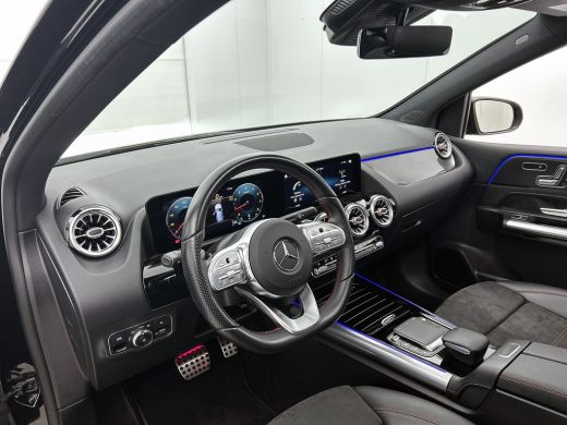 Mercedes-Benz B-Klasse 180 Automaat Bus.Solution AMG-Line / Panoramadak / Pdc+Camera / Navigatie / 1/2 Leder / Apk 09-2026 ActivLease financial lease