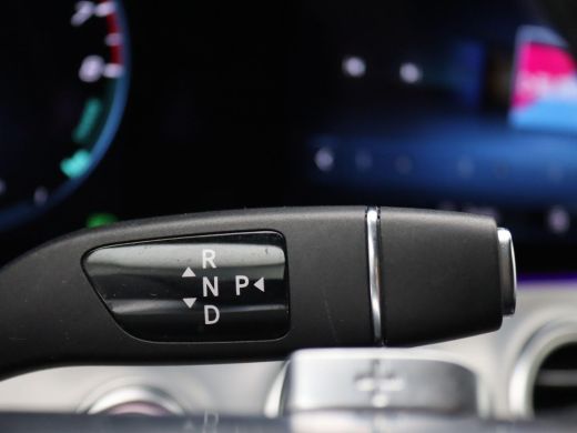Mercedes-Benz E-Klasse Estate 300 e Business Solution AMG 320PK Aut. SOH 98%, Pano-Schuifdak, Trekhaak, Adaptieve Cruise... ActivLease financial lease
