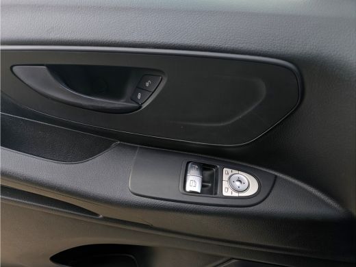 Mercedes-Benz Vito 111 CDI L2 H1 - 110 Pk - Euro 6 - Airco - Cruise Control ActivLease financial lease