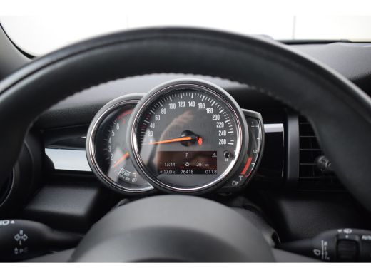 Mini Cooper 1.5 Cooper 60 Years Edition | 5 Deurs | Half Leer | Stoelverw. | Apple CarPlay ActivLease financial lease