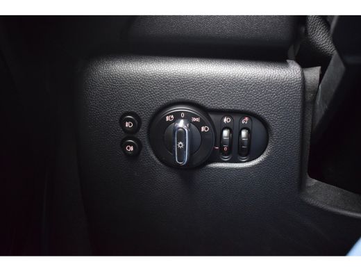 Mini Cooper 1.5 Cooper 60 Years Edition | 5 Deurs | Half Leer | Stoelverw. | Apple CarPlay ActivLease financial lease