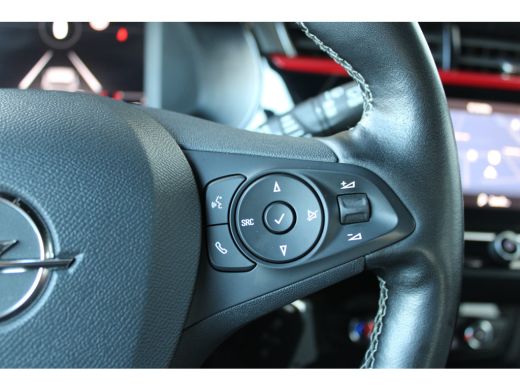 Opel Corsa 1.2 GS Line | Dodehoek detectie | Achteruitrijcamera | 17 lichtmetalen Velgen | Apple carplay | ActivLease financial lease