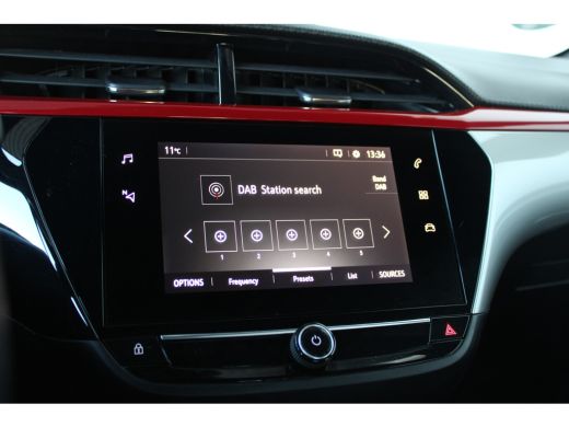 Opel Corsa 1.2 GS Line | Dodehoek detectie | Achteruitrijcamera | 17 lichtmetalen Velgen | Apple carplay | ActivLease financial lease