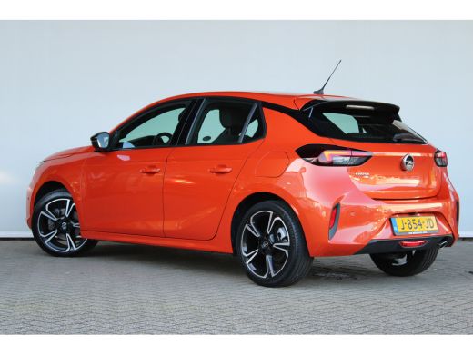 Opel Corsa 1.2 GS Line | Dodehoek detectie | Achteruitrijcamera | 17 lichtmetalen Velgen | Apple carplay | ActivLease financial lease