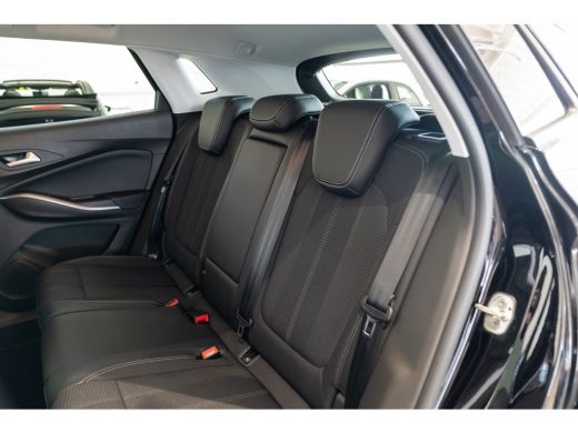 Opel Grandland 1.2 Turbo Level 4 Automaat | Stoel & Stuurverwarming | Parkeersensoren | Climate Controle | Apple... ActivLease financial lease