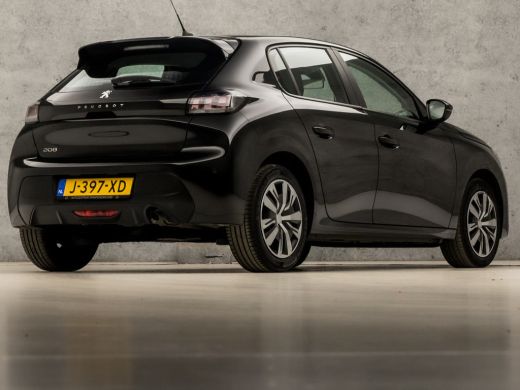 Peugeot 208 1.2 PureTech Sport Automaat (APPLE CARPLAY, GROOT NAVI, PARKEERSENSOREN, SPORTSTOELEN, LED KOPLAM... ActivLease financial lease