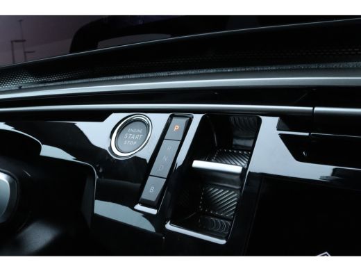 Peugeot 3008 GT | Advanced Active Safety Brake met camera en radar (Pack Safety Plus) | Climate Control | Elek... ActivLease financial lease