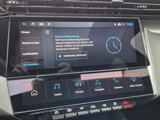 Peugeot e-308 e-308 54kWh | GT | Alcantara bekleding | Verwarmbare voorstelen met massage functie | Camera V + ... ActivLease financial lease