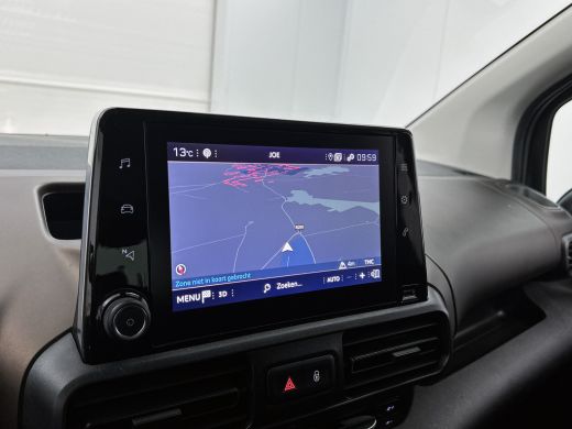 Peugeot Rifter 1.2 131PK Automaat GT 7pers. * Distributie vv.bij 95Dkm * / Trekhaak / Airco-ecc. / Pdc+Camera / ... ActivLease financial lease