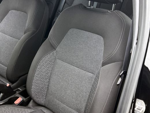 Renault Clio 1.0 TCe 92PK 5drs. Equilibre / Navigatie / Airco / Cruise-control /  Radio multimedia / 6Versn / ... ActivLease financial lease