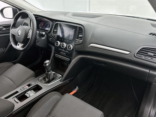 Renault M&eacute;gane Estate Estate 1.3 TCe 140PK Equilibre / Navigatie / Pdc.V+A / Airco-ecc./ Xenon / Radio multimedia / Apk... ActivLease financial lease