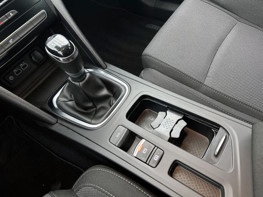 Renault M&eacute;gane Estate Estate 1.3 TCe 140PK Equilibre / Navigatie / Pdc.V+A / Airco-ecc./ Xenon / Radio multimedia / Apk... ActivLease financial lease