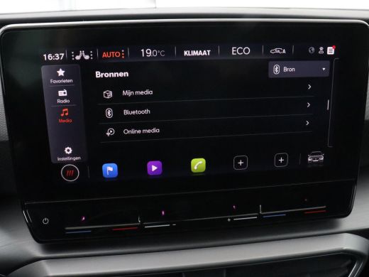 Seat Leon 1.4 e-Hybrid FR | Trekhaak | Stoelverwarming | Camera | Adaptive cruise | Carplay | Navigatie | F... ActivLease financial lease