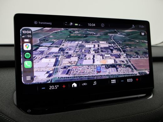 Skoda Enyaq iV 80 - 204 PK + SFEERVERLICHTING | CAMERA | STUURWIELVERW. | CARPLAY ActivLease financial lease