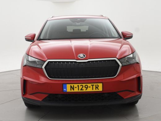 Skoda Enyaq iV 80 - 204 PK + SFEERVERLICHTING | CAMERA | STUURWIELVERW. | CARPLAY ActivLease financial lease