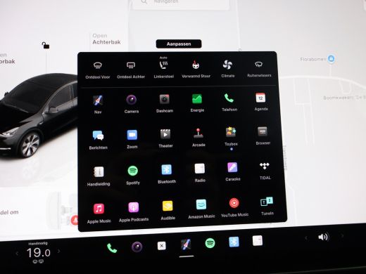 Tesla Model Y LONG RANGE AWD 75 kWh 351 PK BTW + 360 CAMERA | PANORAMA | AUTOPILOT | LEDER  STOELVERW. V+A ActivLease financial lease