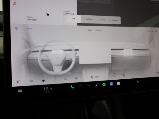 Tesla Model Y LONG RANGE AWD 75 kWh 351 PK BTW + 360 CAMERA | PANORAMA | AUTOPILOT | LEDER  STOELVERW. V+A ActivLease financial lease
