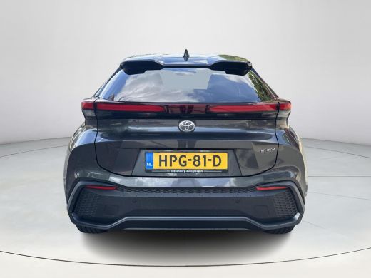 Toyota C-HR 1.8 Hybrid 140 Dynamic Ultimate | 06-10141018 Voor meer informatie ActivLease financial lease