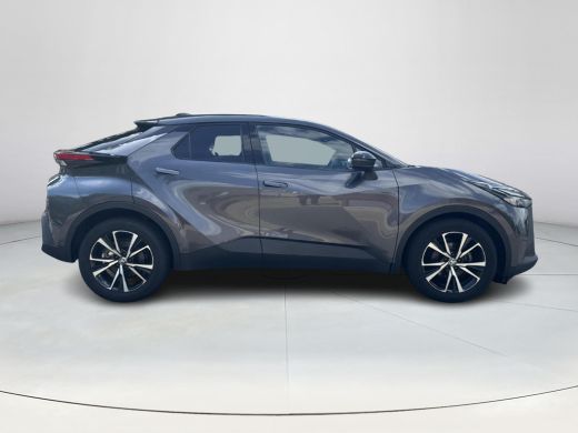Toyota C-HR 1.8 Hybrid 140 Dynamic Ultimate | 06-10141018 Voor meer informatie ActivLease financial lease