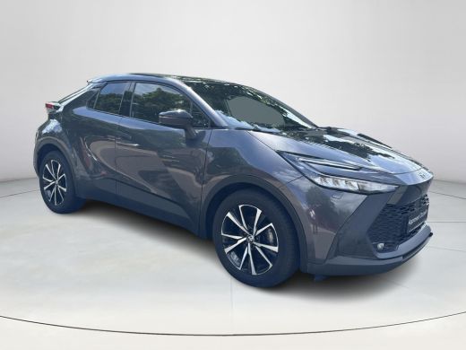 Toyota C-HR 1.8 Hybrid 140 Dynamic Ultimate | 06-10141018 Voor meer informatie ActivLease financial lease